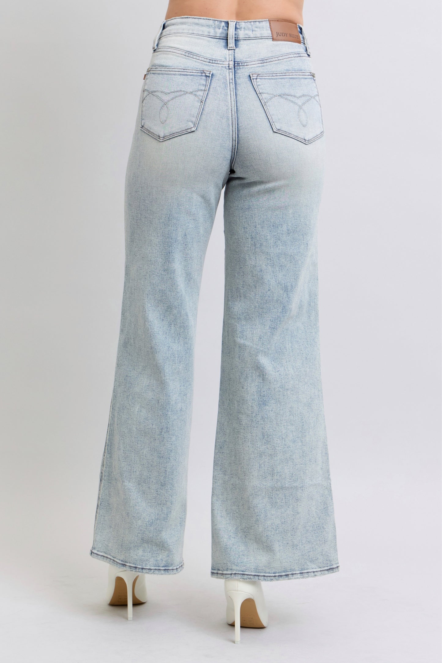 Judy Blue Retro Wide Leg Jeans W/Tummy Control
