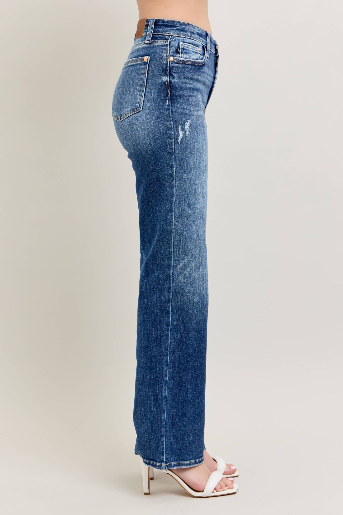 Dark Wash 90's Straight Leg