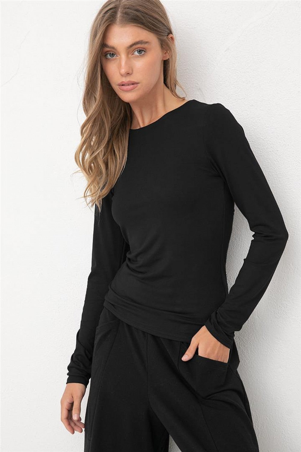 Essential Long Sleeve Top