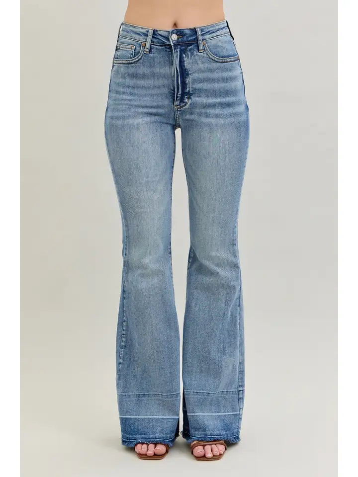 Judy Blue HW Tummy Control Flare Jeans
