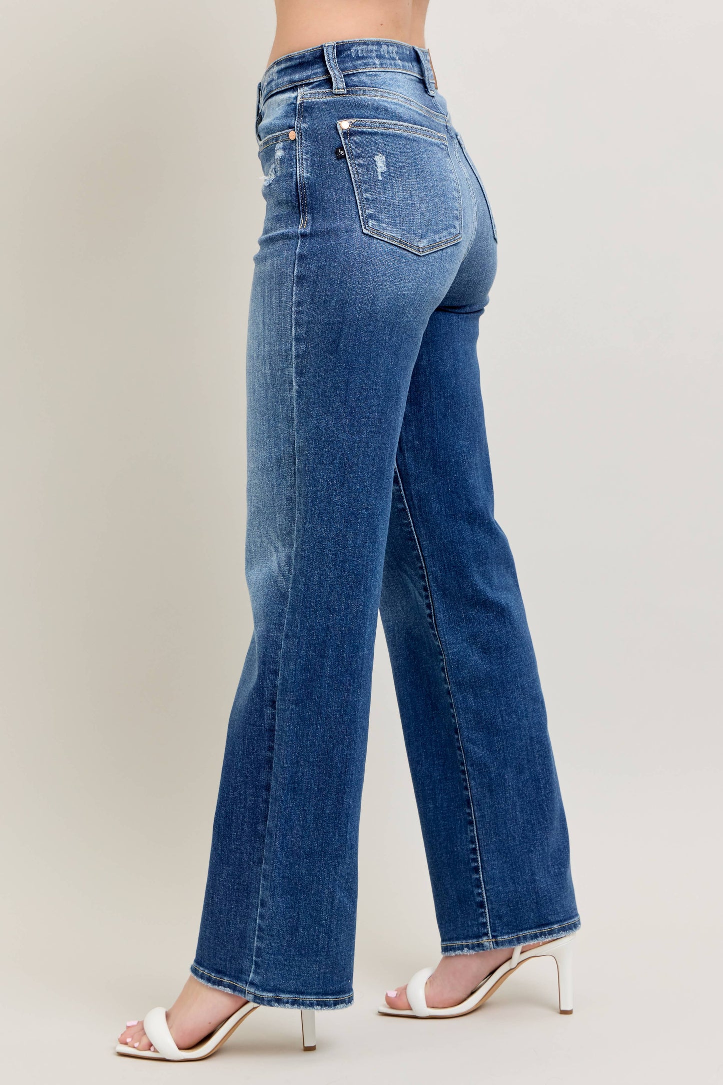 Dark Wash 90's Straight Leg