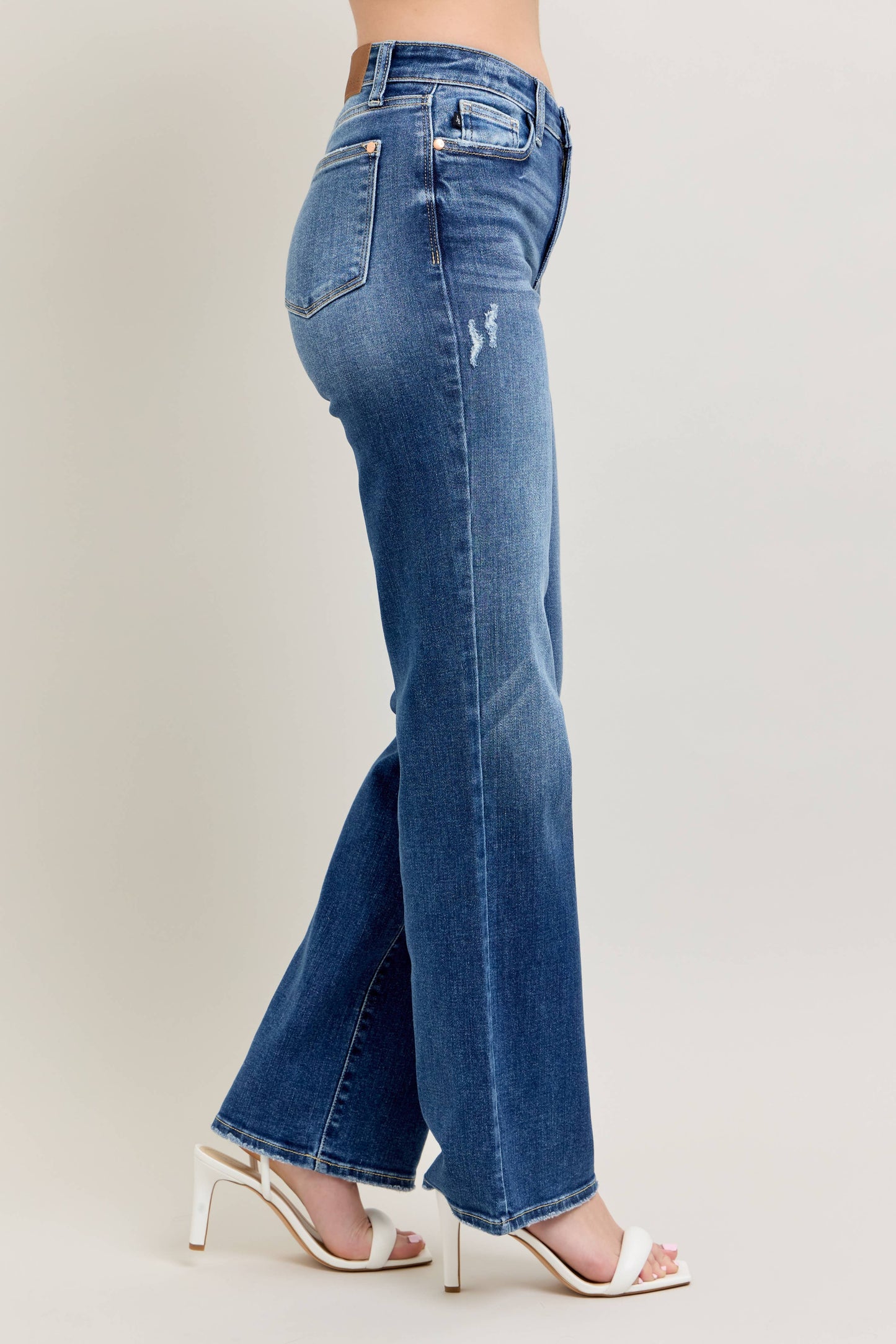 Dark Wash 90's Straight Leg