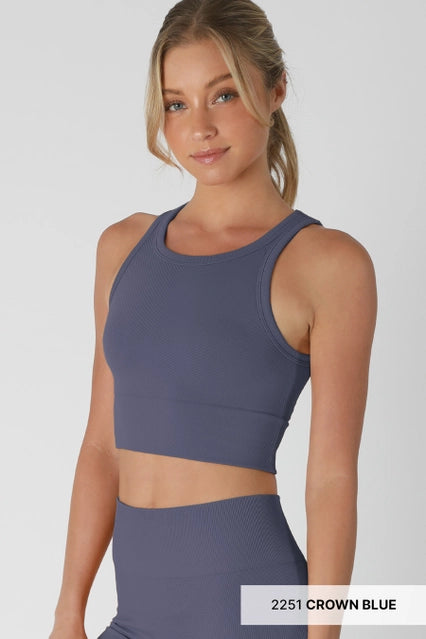 Highneck Chevron Tank